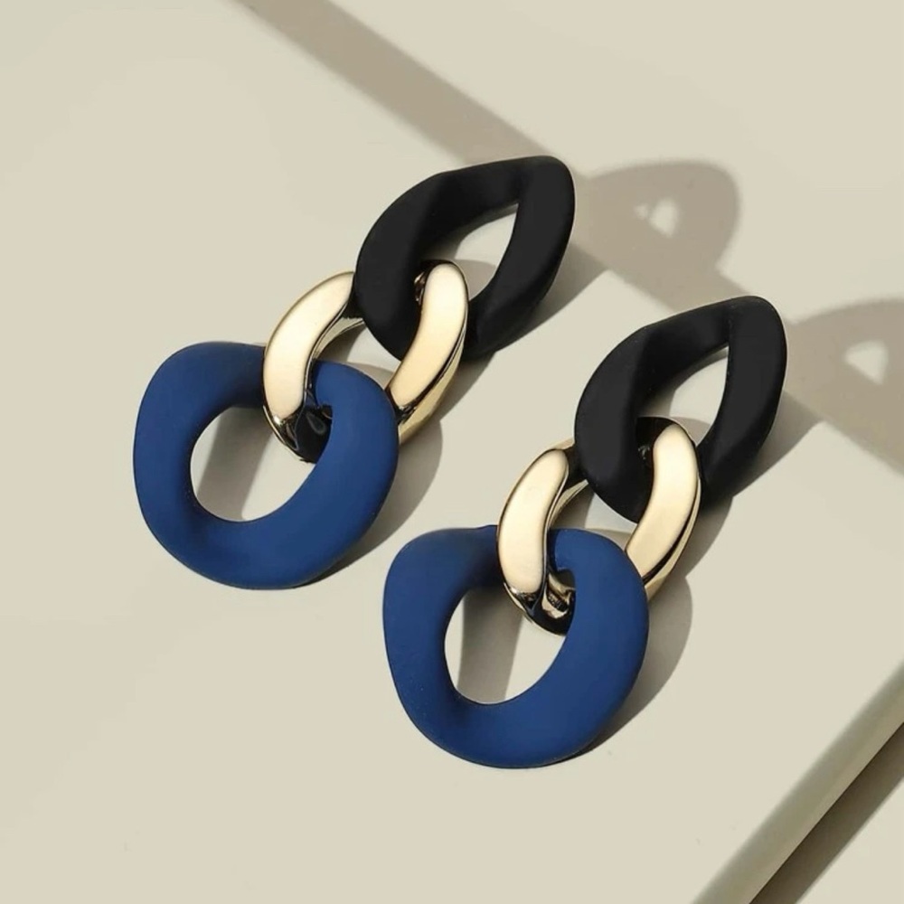 Color Block Chain Link Earrings